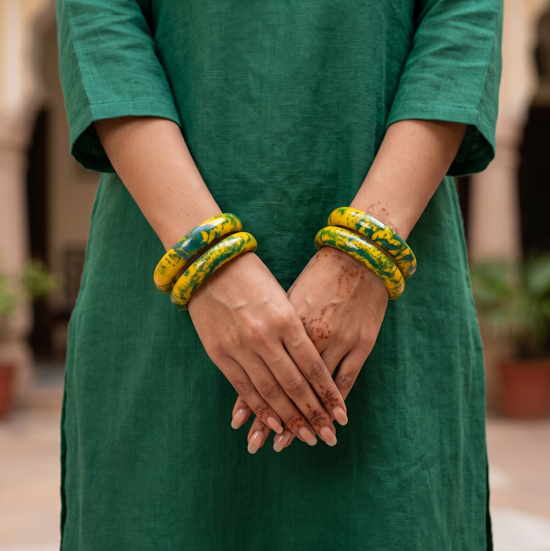 Leela (Set of 4 Lac Bangles)