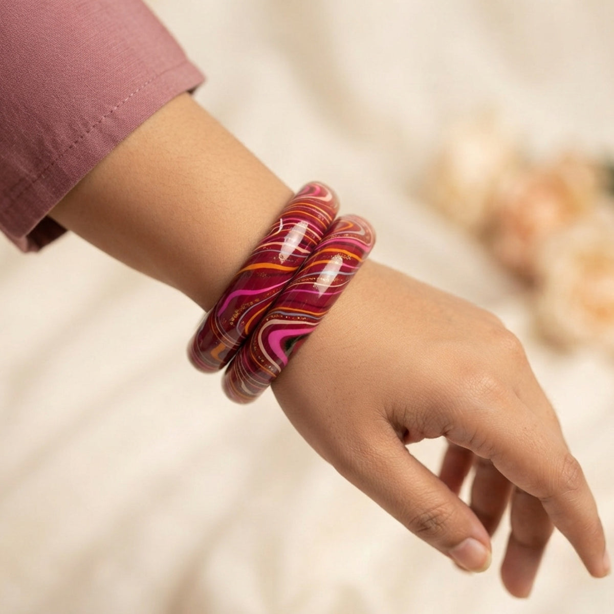 Bulbul (Set Of 2 Lac Bangles)